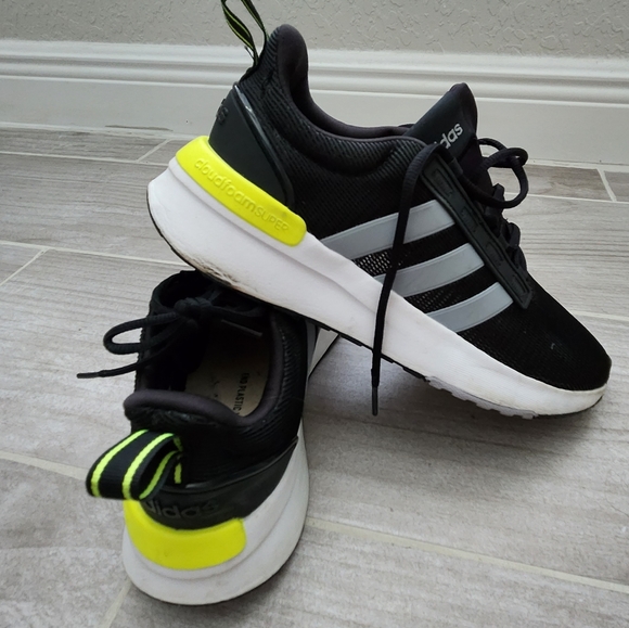 adidas Other - Adidas Cloud Foam sneakers